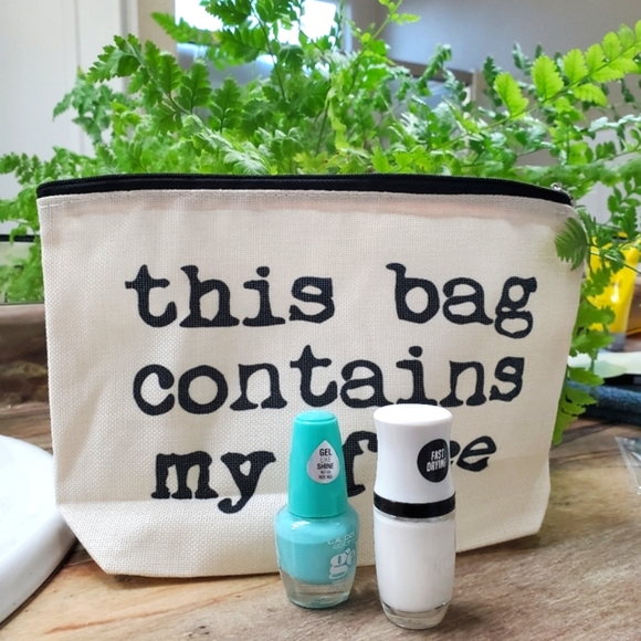 NWT Cotton Makeup Bag - This Bag Contains My Face! - Picture 2 of 4